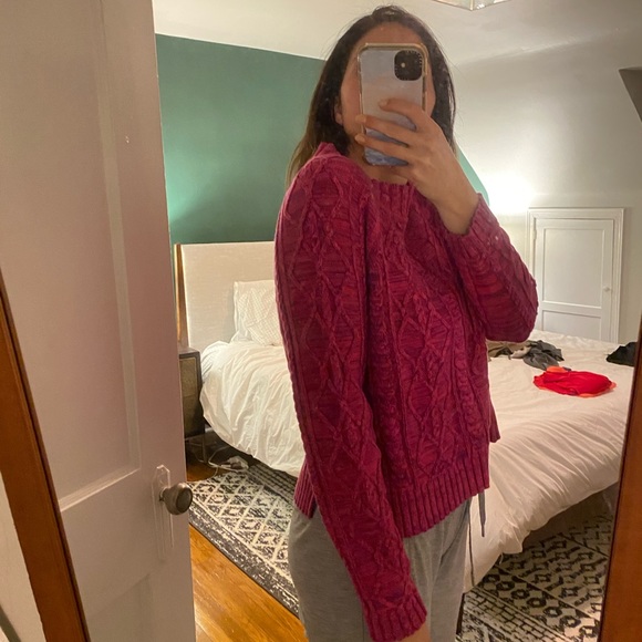 2021 season GAP pink sweater - Picture 4 of 4